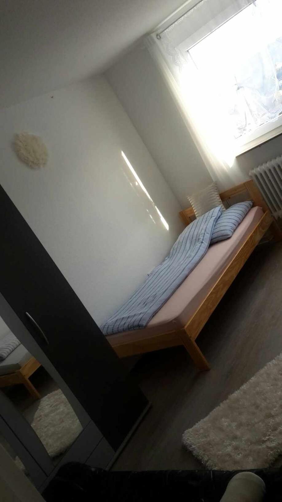 Egyszeru Szallas Stuttgart Zewnętrze zdjęcie